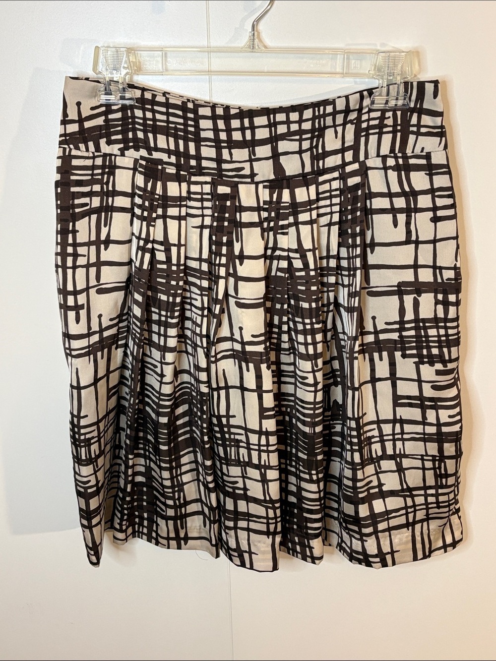 The Limited Black and Cream Graphic Pleated Skirt XS